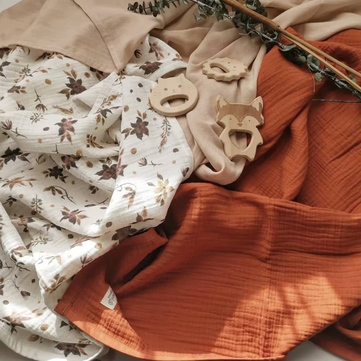 freecompress-深色 (1).jpg